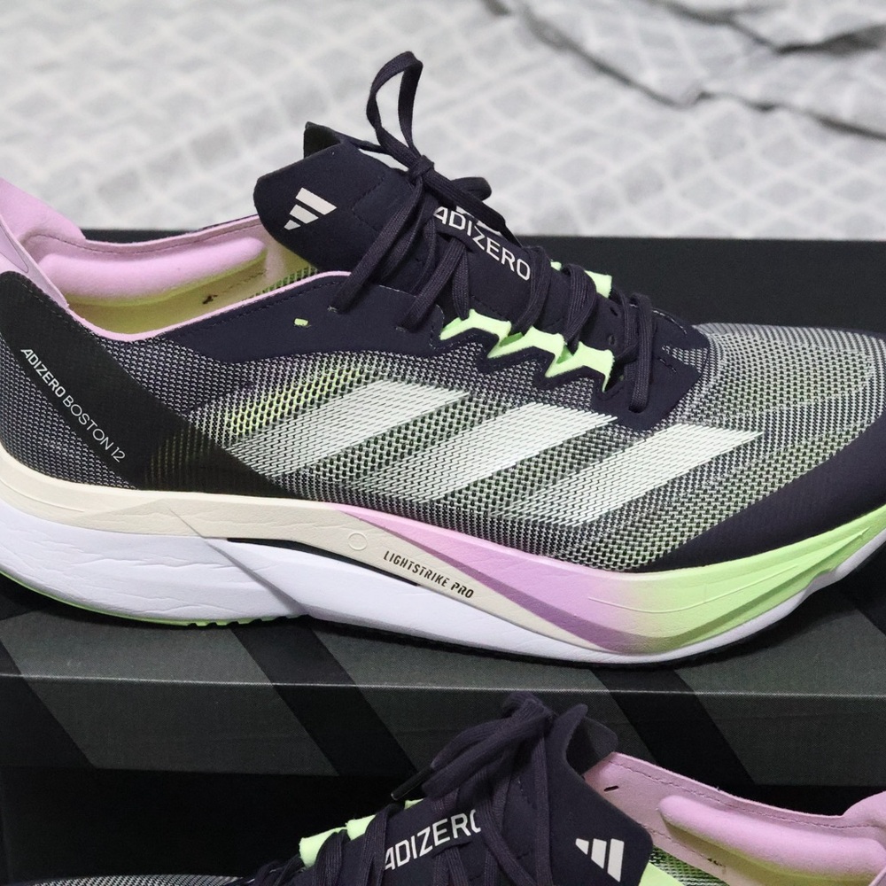 Adidas Adizero Boston 12 IG3319 Running Shoes size 12 Gray Green Pink  Black - Picture 5 of 16